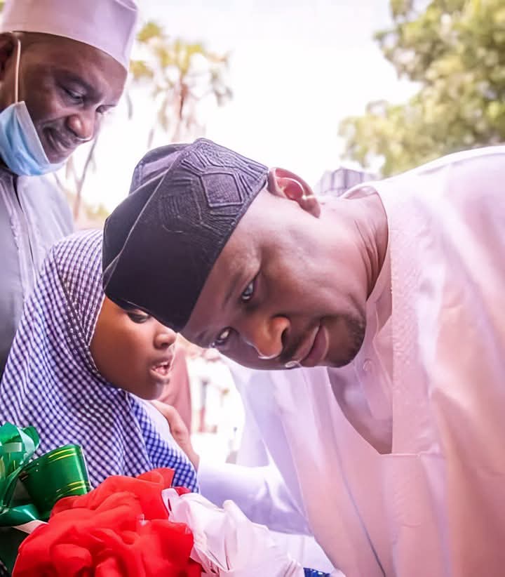 Now SSA🤝

I am pleased to announce that the Executive Governor of Adamawa State, Rt. Hon. Ahmadu Umaru Fintiri has approved my promotion from Special Assistant (SA) to Senior Special Assistant (SSA)

Your Excellency <a href="/GovernorAUF/">Ahmadu Umaru Fintiri</a>, thank you for believing in our abilities and