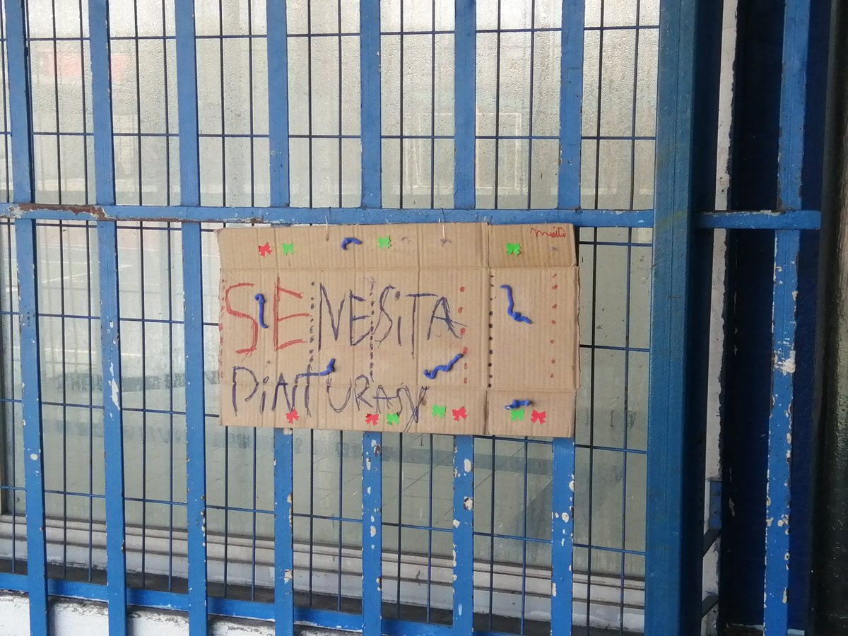 xio_pichipil's tweet image. Por favor!!! Ayúdenme!!!! Para que pueda llegar ayuda. Mi colegio se lo agradecería @homecenter_cl @construmart @tricolorchile