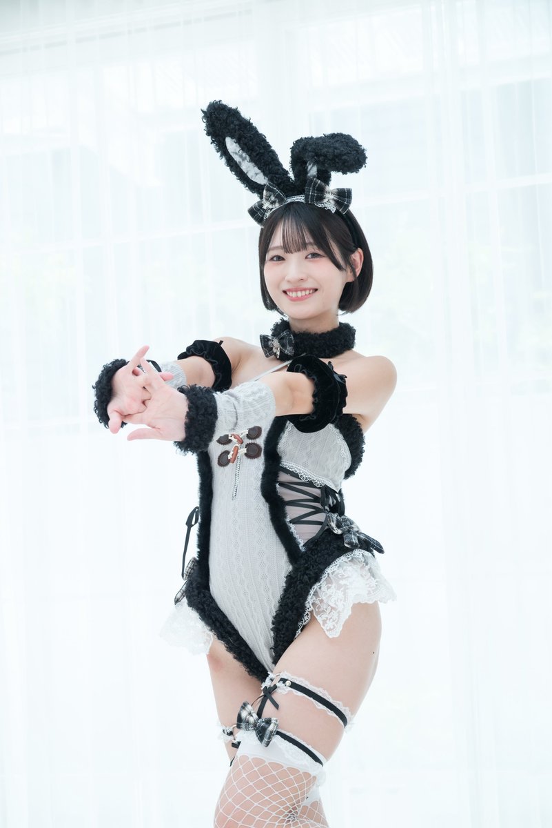 Y_foil66's tweet photo. アイロボ
星名はるさん(@hoshinaharu)

今週末9/6は
フレッシュ撮影会サンガイ(14:00-

コンセプトはバニー

写:2025/7/19 Malymoon撮影会 at Studio Canal
#ポートレート
#Malymoon #Malymoon撮影会
#星名はる #アイロボ
#星名はるfromアイロボ
#アイロボinstagram https://t.co/Y4VOSqAlRF