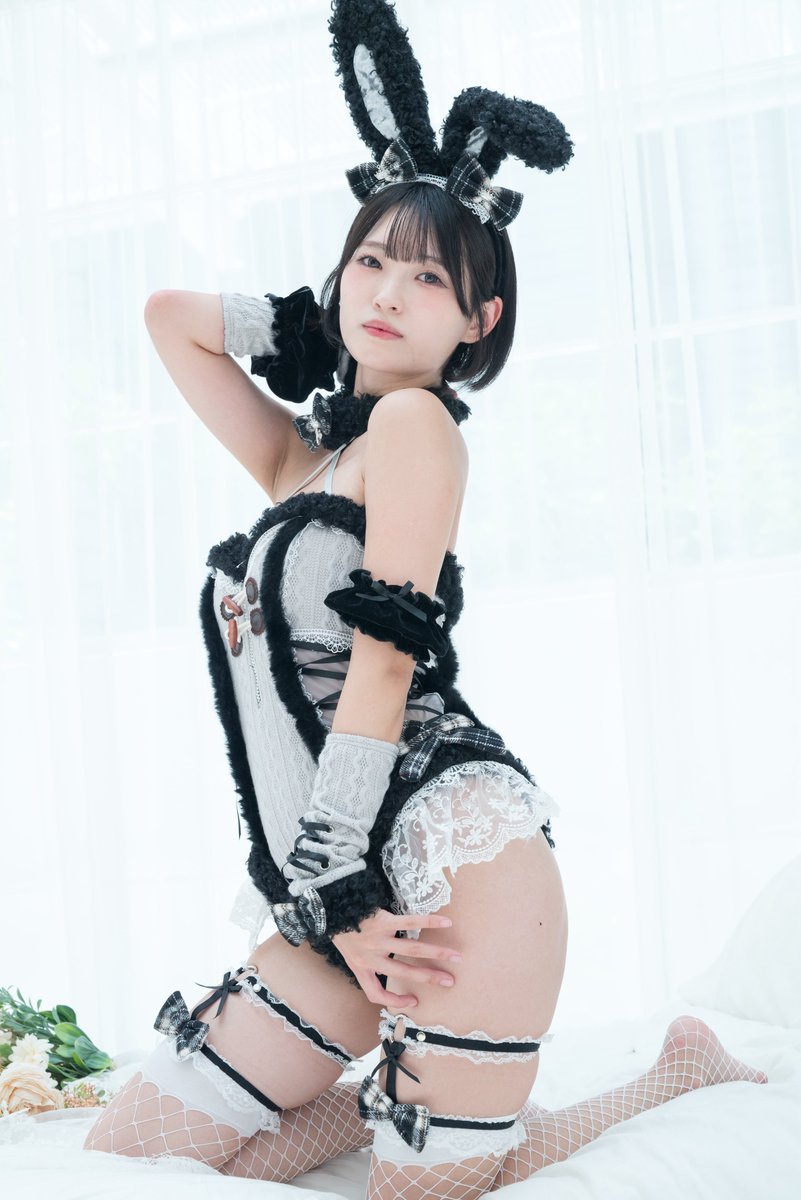 Y_foil66's tweet photo. アイロボ
星名はるさん(@hoshinaharu)

今週末9/6は
フレッシュ撮影会サンガイ(14:00-

コンセプトはバニー

写:2025/7/19 Malymoon撮影会 at Studio Canal
#ポートレート
#Malymoon #Malymoon撮影会
#星名はる #アイロボ
#星名はるfromアイロボ
#アイロボinstagram https://t.co/Y4VOSqAlRF
