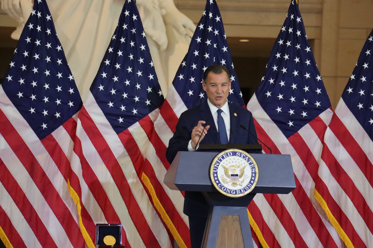 Tom Suozzi tweet media