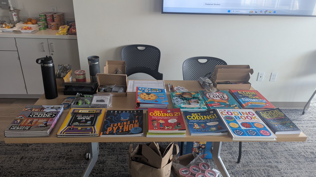 WSoundCoderDojo's tweet image. SEPTEMBER 6: We're back! Get your tickets today! 🫵 | Our 2025-2026 Season begins this Saturday - join us! - mailchi.mp/8348e02e3899/f…