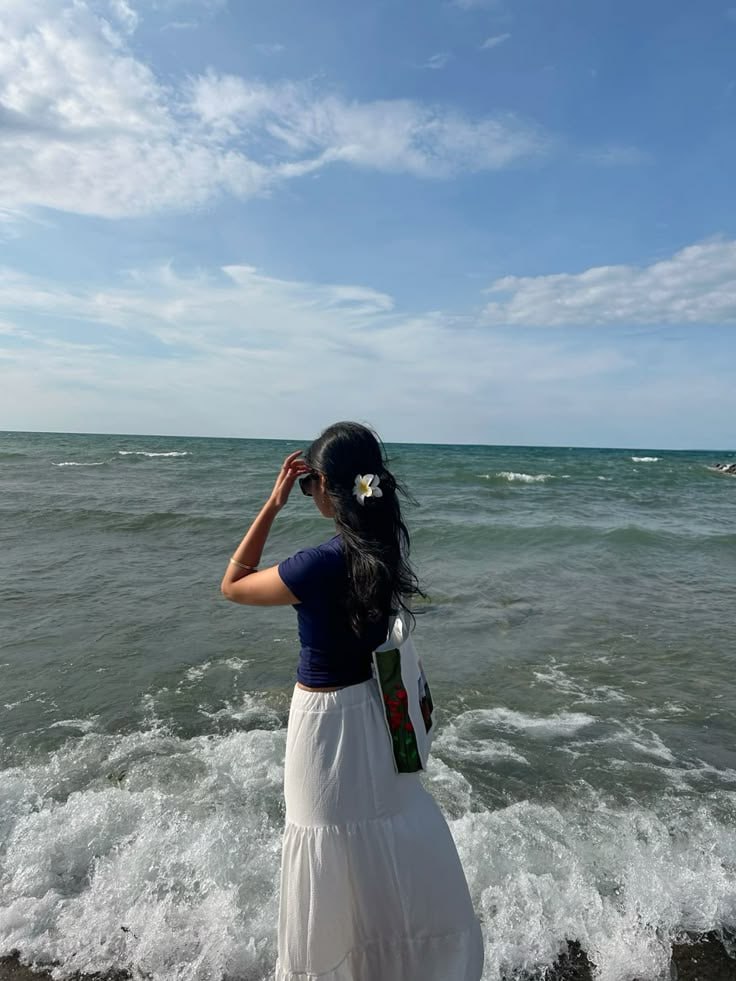 MirDirectioner2's tweet image. When you give importance to people, they think that you are always free. But they don't understand that you make yourself available for them every time.😔