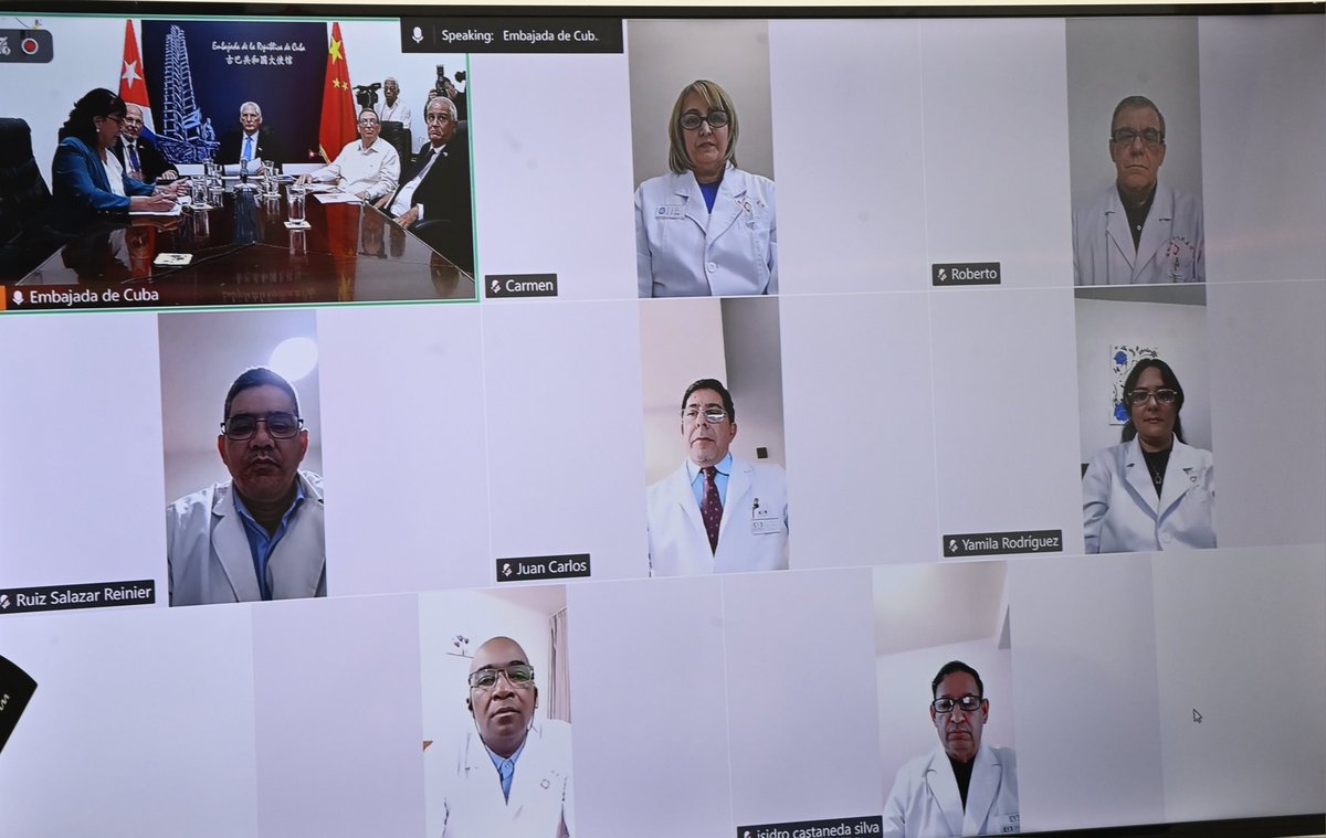 CanalCaribeCuba's tweet image. El presidente @DiazCanelB, como parte de su programa de  actividades en Beijing, sostuvo desde la embajada cubana, y a través de  videoconferencia, un intercambio con integrantes de la Misión Médica  Cubana en este país.