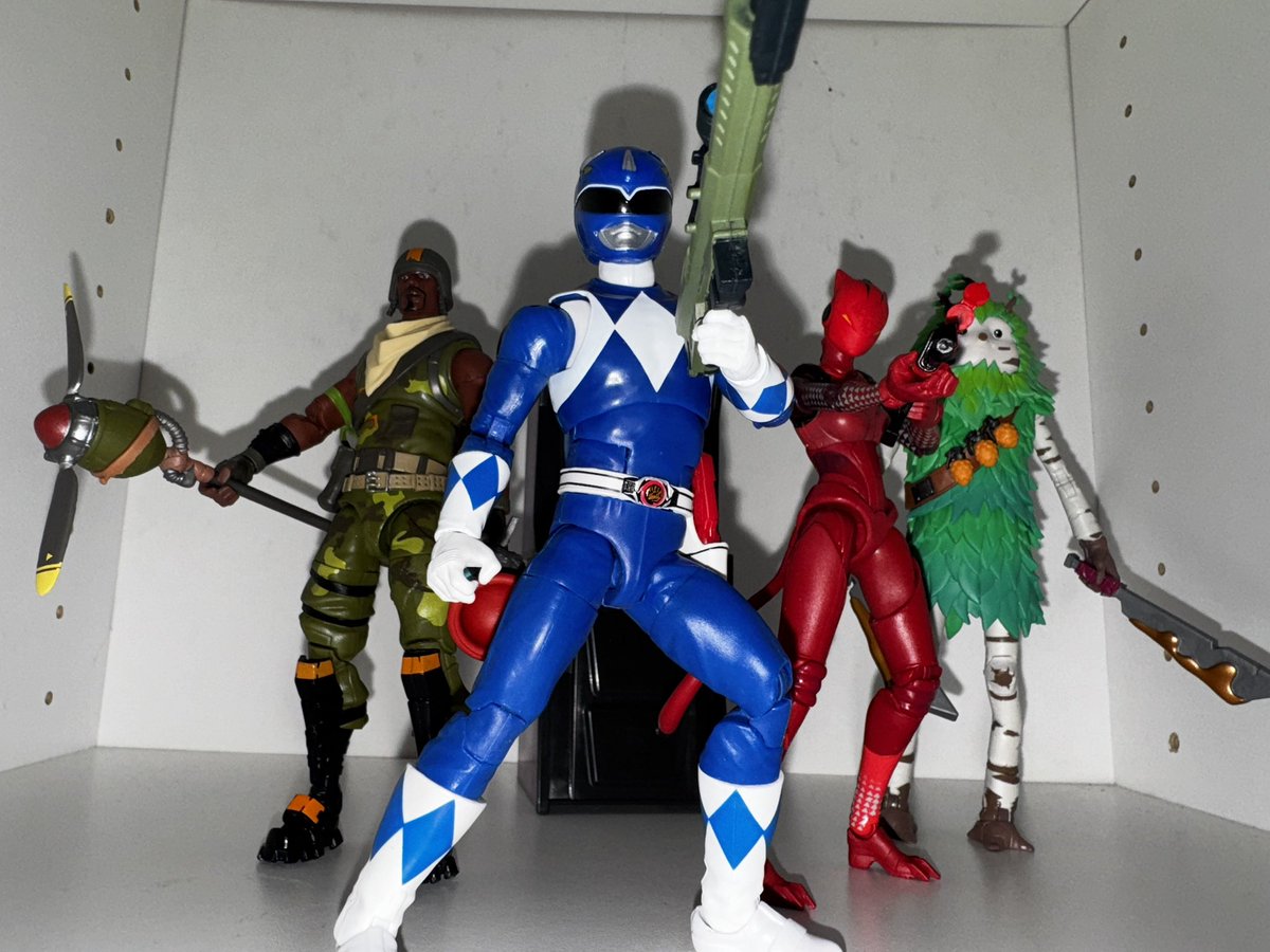 Lightning Aftermath ⚡💔 A Power Rangers Community tweet media