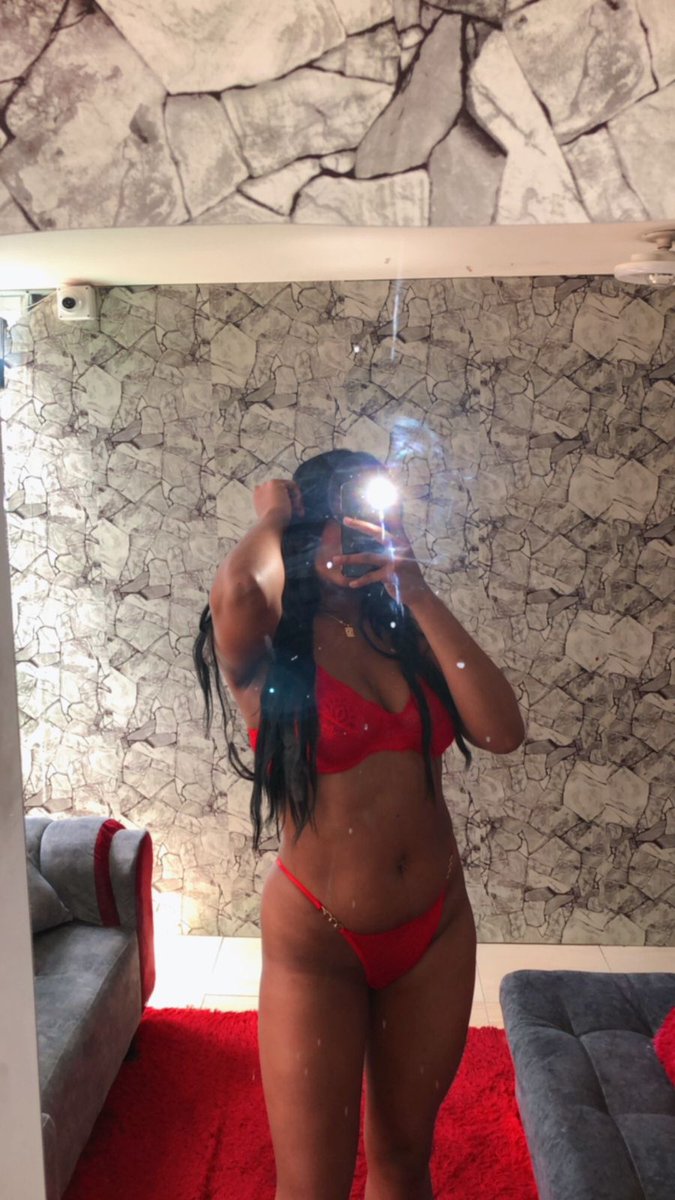 Mi amiga Paola , está disponible para videollamadas , encuentros , es muy hot  💦🤤🍆😈 info al Dm