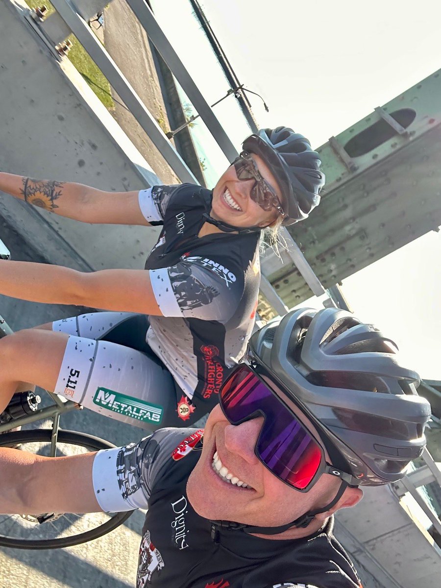 Deryn Rizzi tweet media