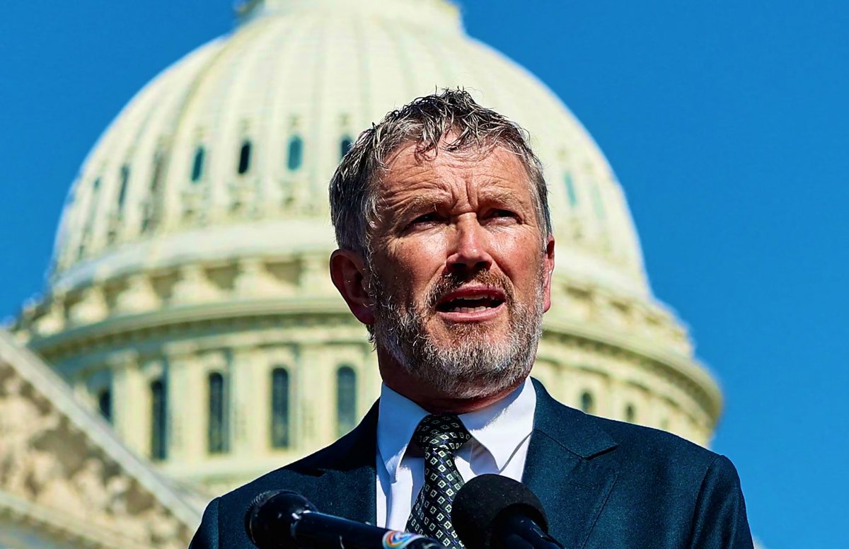 BryceMLipscomb's tweet image. Remember that it was @RepThomasMassie who stood up for the victims of Jeffery Epstein when MAGA refused to do ANYTHING.