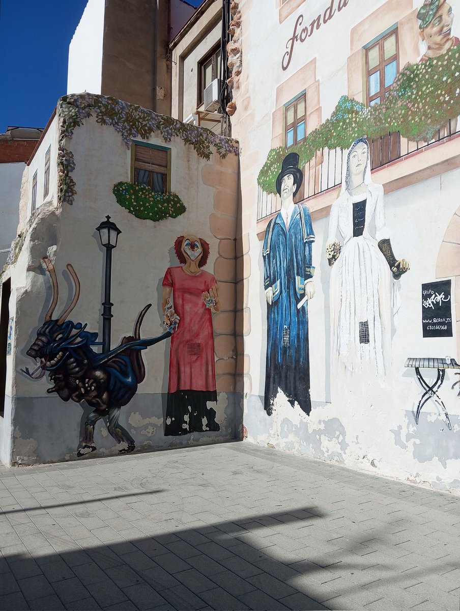 Random pics I took today 😸

Remember to touch grass 💚