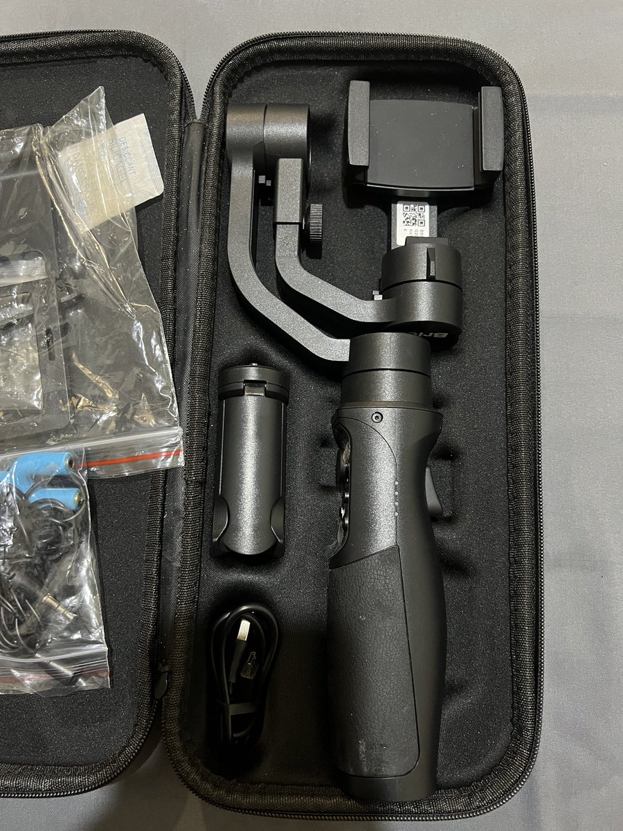 ebi 🐳 tweet media