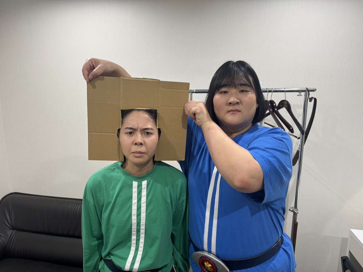 先日、西本が肉離れやっちゃって代演で来てくれたヨネダ2000。

楽屋ついたら速攻で自分の型抜き作ってネタに取り入れてくれた。

「ジェラードンさんを見に来たお客様に少しでも喜んで頂けたら！」と。

最高輩。かわいすぎ