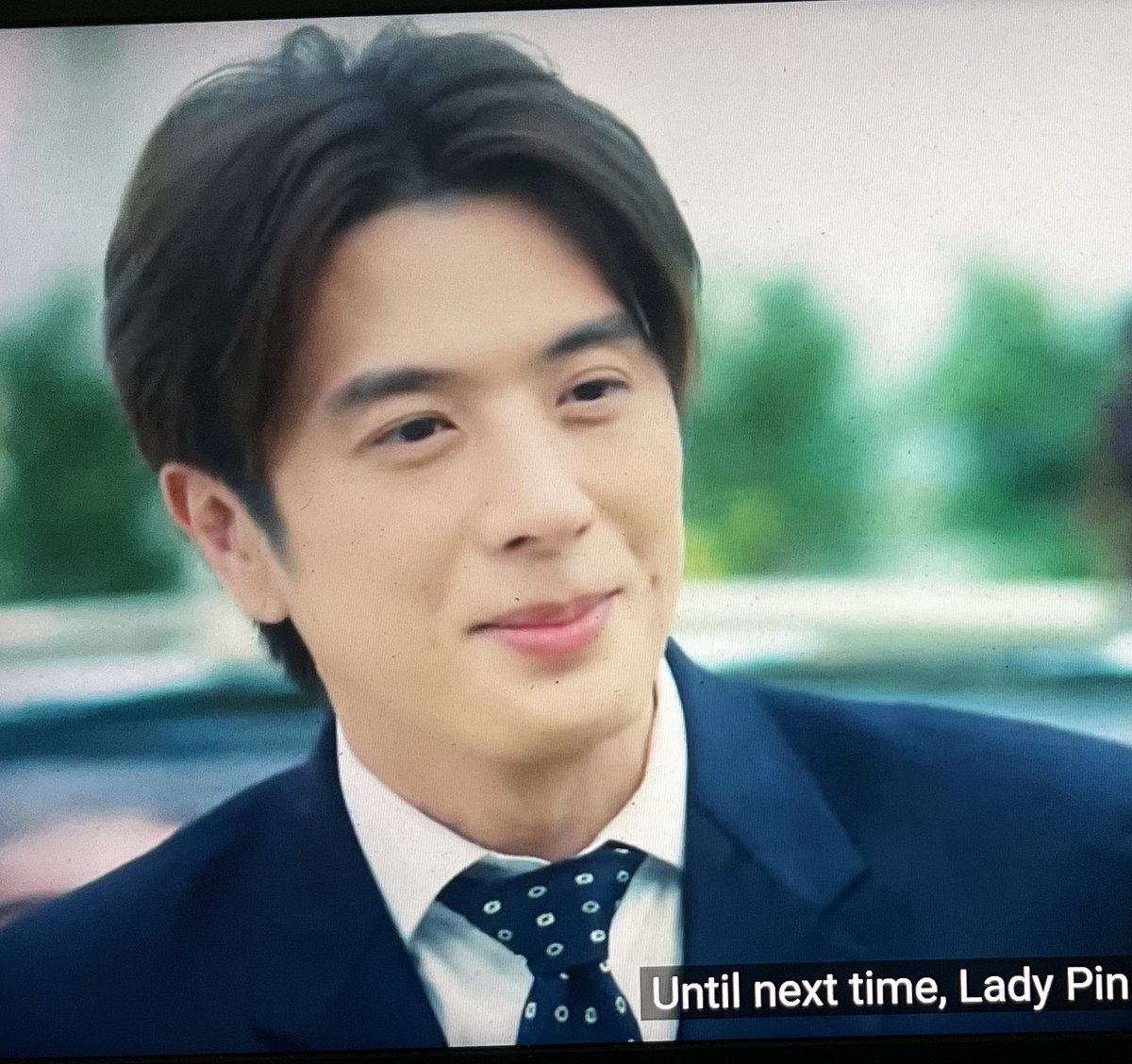 lmnopYandZ's tweet photo. Just rewatching Lady Pin's scenes &amp; I kind of appreciate this character..

He introduced himself through a common friend (his sister),
He shoot his shot (tried)
And never bothered Lady Pin again when she was clearly not interested (Khun Kuea could never)
#LadyPin #TheLoyalPin𓇢𓆸 https://t.co/LhmipuQnO8