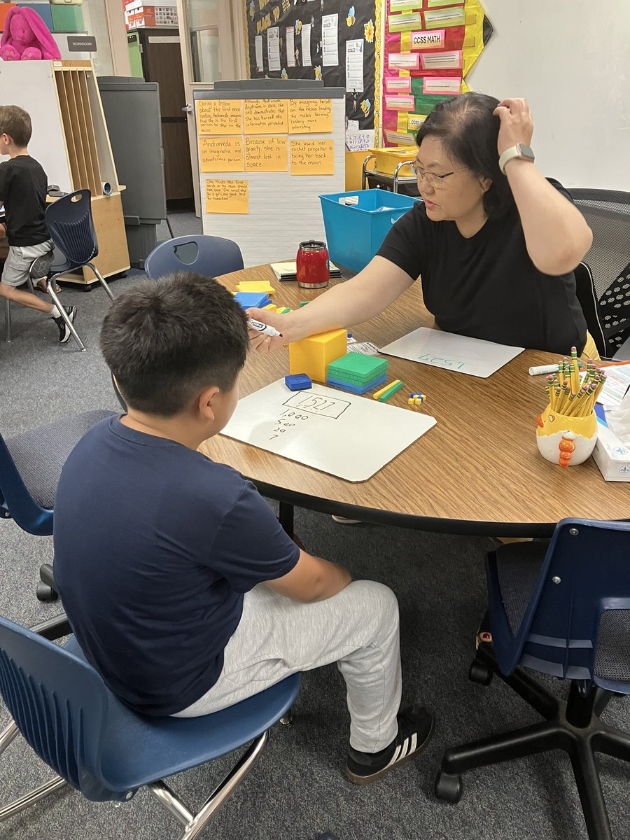 penceSBUSD's tweet image. It was a great visit today with our Assistant Superintendent, Ms. Reichert-Montiel, where she had the opportunity to observe effective teaching strategies and student engagement. #pencepenguins @sbusd_news @RMontielPamela @Supt_SBUSD