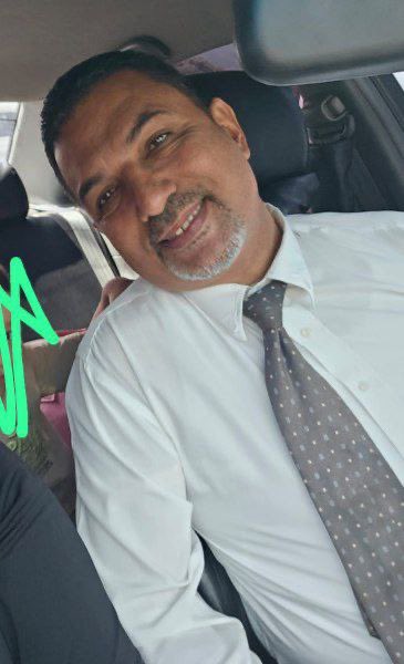 diceleo_'s tweet photo. 🚨𝐀𝐘𝐔𝐃𝐀 𝐀 𝐃𝐈𝐅𝐔𝐍𝐃𝐈𝐑!

El ciudadano Ronald Alfredo Luis Navas, trabajador de Corptaxi en Guatire, se encuentra desaparecido, el mismo realizaba un servicio hacia Alto Prado (Caracas) la noche del martes.

Según familiares alegan que el último mensaje que recibieron de Ronald fue a las 10:15pm, donde el indica que, iba a realizar una carrerita hacia caracas, también indicó que las personas que el llevaba se encontraban en estado de ebriedad.

Cualquier información de su paradero, llamar al siguiente número: 04129124383
#3Sep #URGENTE #ALERTA RT🔃
