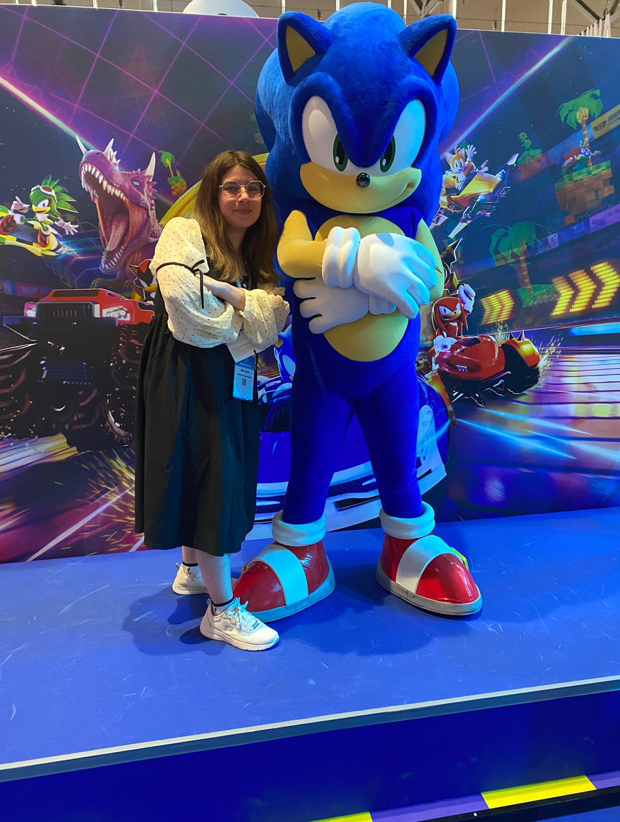 Sonic que veo en un evento, sonic con el que me saco fotitos ✨ #Gamescom2025