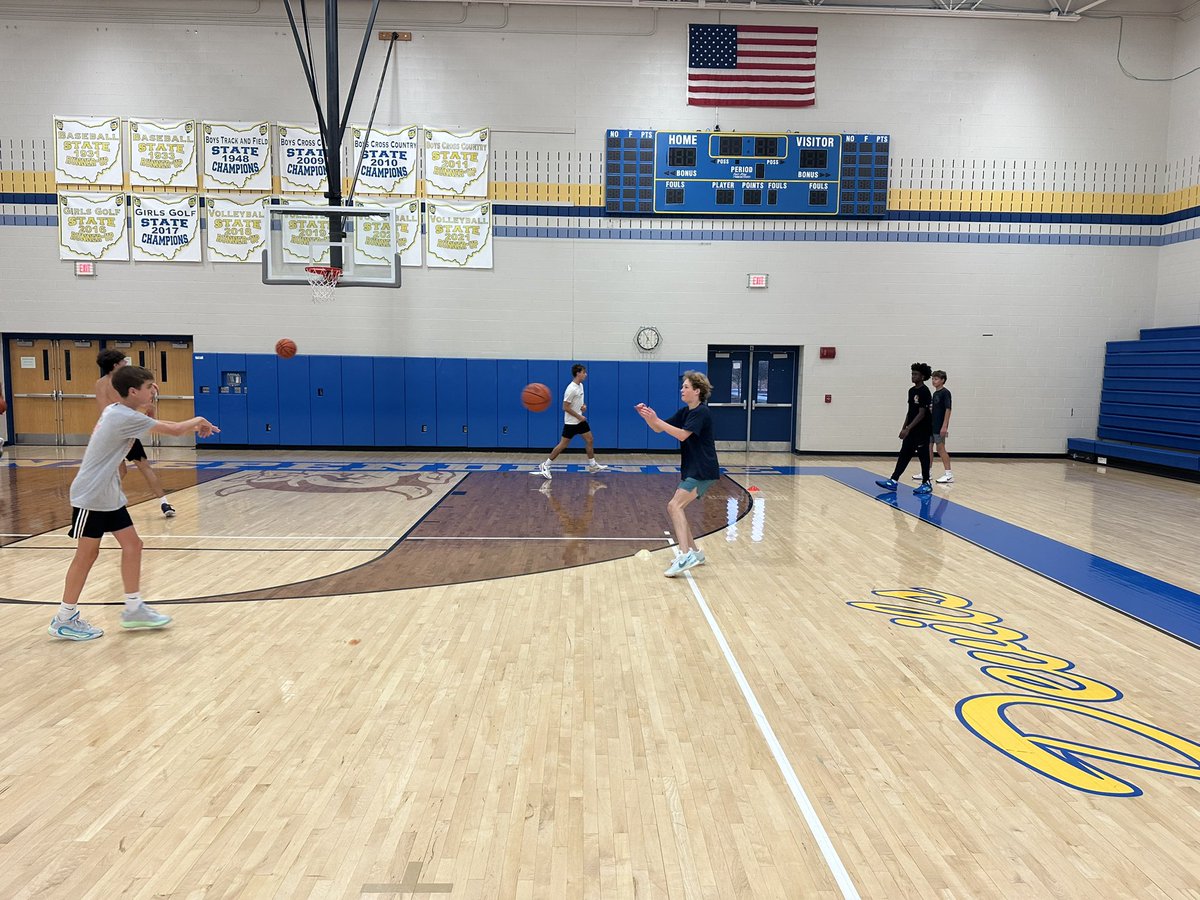 Great start to the morning today! We had 30 kids in the gym getting shots up before school. Big thanks to the parents for early drop offs and carpools, your support means a lot! #GoBlueDevils <a href="/IndyBlueDevils/">Independence Sports</a> <a href="/IHSboyshoops/">Coach Grendel</a>