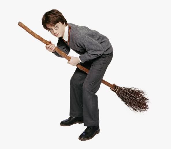 ohmyazriel's tweet photo. Antes de contar minhas teorias que foram um pouco longe (tipo ser o próprio Harry…)

Quem vocês acham que é Betty Broomstick?

· McGonagall?
· Rita Skeeter?
· Ginny Weasley?
· Muriel Prewett?

Deem suas teorias mais criativas aí! Por favor! 🧙‍♀️🕵️‍♂️

#harrypotterbr @hpharrypotterbr https://t.co/3HskD8zagu