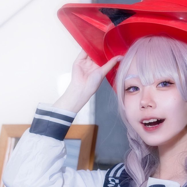 スコヤの時と雰囲気違いすぎて対比が面白いですねぇ、
そろぼちコスしたい