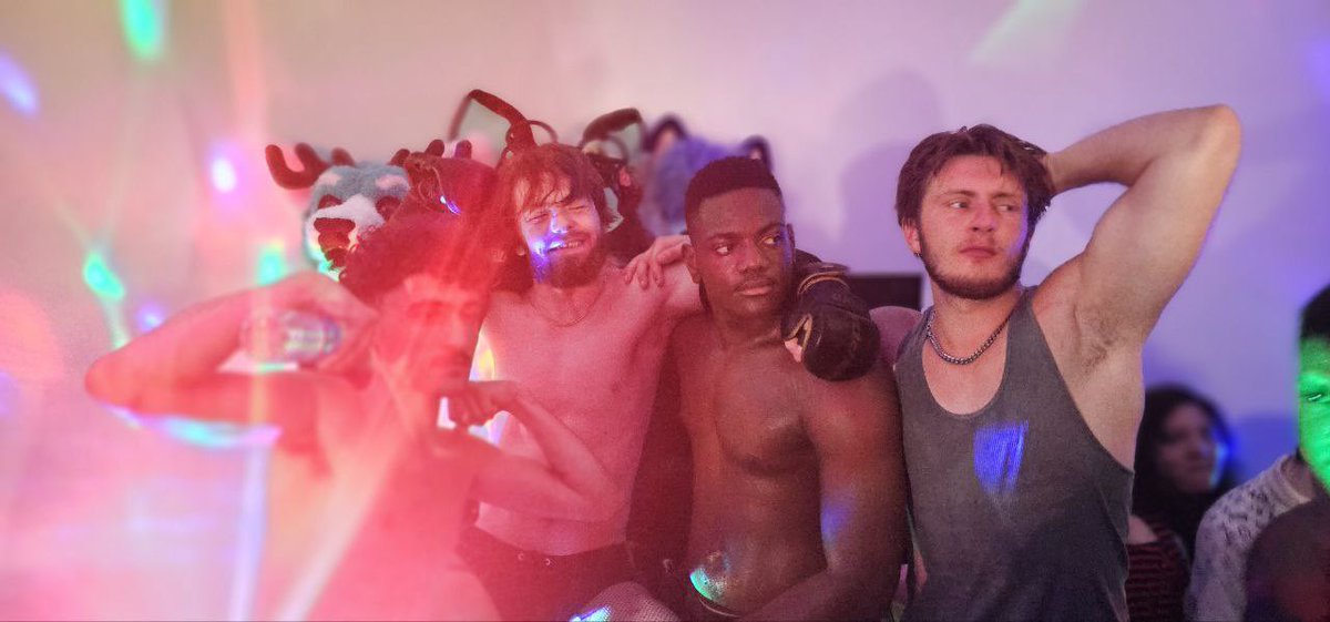 another blue lad ➡️MCFC, FWA, MEGAPLEX tweet media