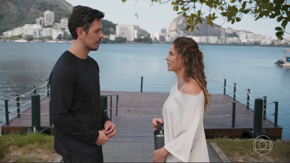 e é CLARO que o homem mais carente por relacionamento e a mulher mais instável da novela iam formar um casal ne #ValeTudo