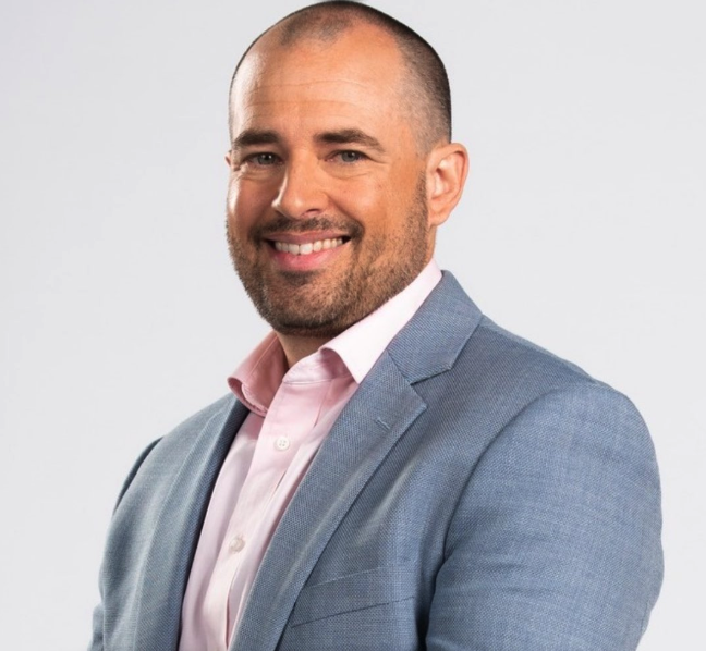 survivor_bowl's tweet photo. "The Big Noise" is here. @NoisyHuevos, an FSWA Hall of Famer and one of the most decorated fantasy writers ever, brings his fearless style, high energy, and #TeamHuevos swagger into the @survivor_bowl arena. Fade or follow, the bold predictions won’t stop. Welcome, Brad Evans. https://t.co/UVfIKvn9bp