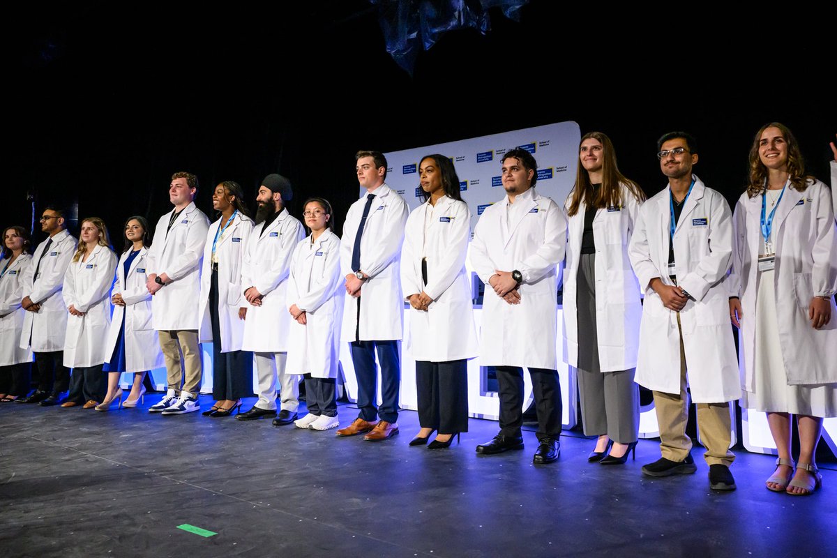 CityBrampton's tweet image. It’s official! @TMU_Medicine has welcomed its first class of students to the new School of Medicine in Brampton, the first new medical school in the GTA in more than 100 years. 🏥

The inaugural cohort of 94 undergraduate medical learners, selected from more than 6,400…
