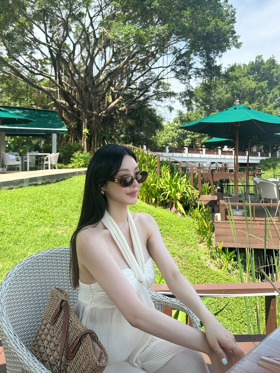 PsCoopyy's tweet photo. 안녕하세요 20대외로운여자구요 외로운사람끼리만나서 인연을 맺어요   라인 아이디  gmlwjd36
#게이소통 #EqualLove #남자그림 #DJ놀이 https://t.co/eXoSk4HVaP