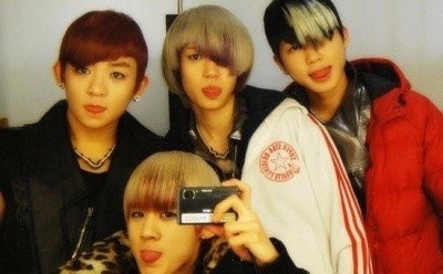teentop_wal's tweet image. 내가 짱 좋아하는 과거사진이랑 현재사진!!!틴탑이 이렇게 컸는데 틴탑 왜 안하는데