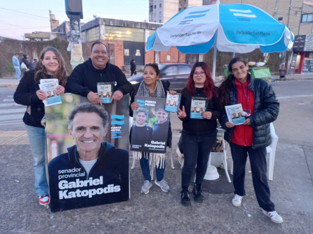 Siempreee con ellos <a href="/gkatopodis/">Gabriel Katopodis</a>  y <a href="/rditale/">Romina Ditale</a> 🇦🇷👏👏