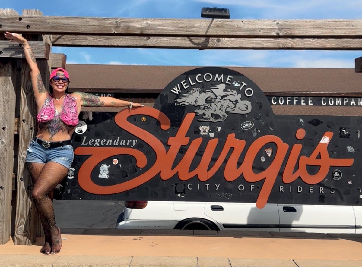 Sugar 💋 tweet media