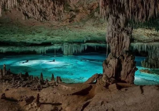 QuintanaRooNews (@quintanaroonews) on Twitter photo #Entérate <a href="/NatGeo_la/">National Geographic LATAM</a> National Geographic documenta y publica daño ambiental en cuevas y cenotes por perforaciones y pilotes del #TrenMaya en #QuintanaRoo
Publica una serie de fotografías que muestran al mundo el daño causado a los ecosistemas y ríos subterráneos
Playa del #Entérate <a href="/NatGeo_la/">National Geographic LATAM</a> National Geographic documenta y publica daño ambiental en cuevas y cenotes por perforaciones y pilotes del #TrenMaya en #QuintanaRoo
Publica una serie de fotografías que muestran al mundo el daño causado a los ecosistemas y ríos subterráneos
Playa del