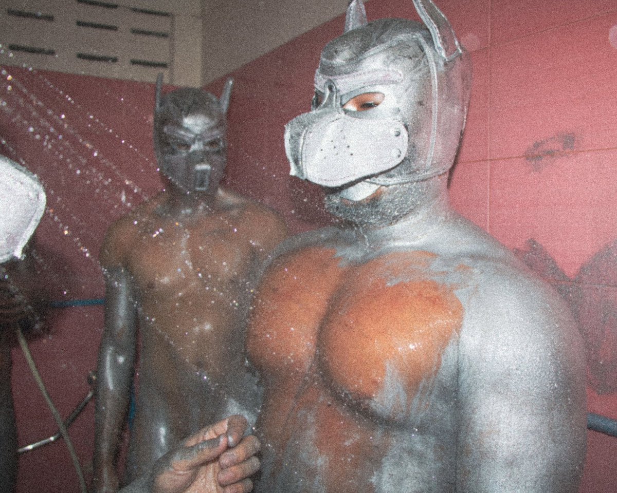 พาน้องมะหมา มาอาบน้ำ

<a href="/shotbylygallery/">Shotbyly</a>