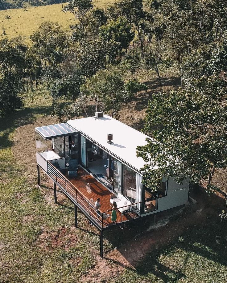 It's odd that when people are dreaming of really large houses mm I just want this a 2/3 bedroom simple functional unit