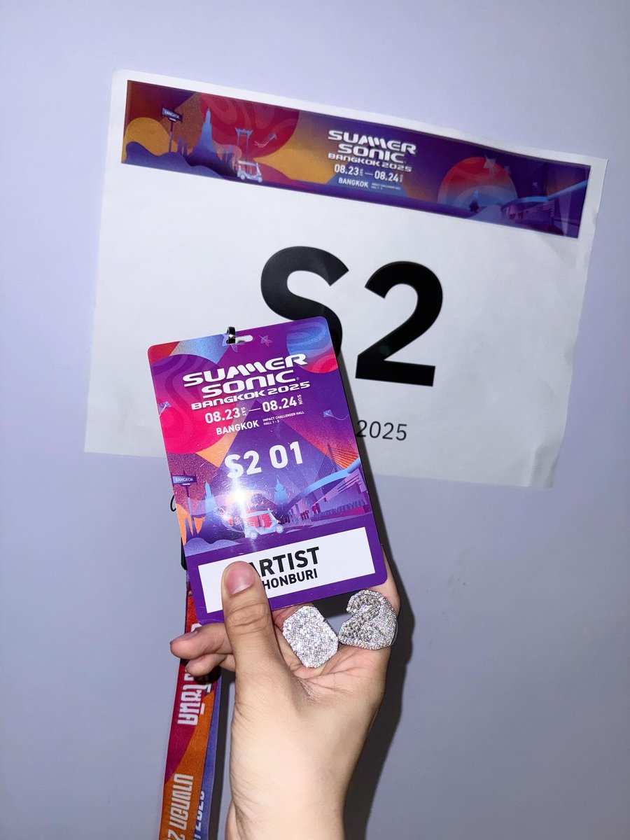 Noeul_lee6's tweet photo. Le goo!! 🔥 #S2xSummerSonicBKK #summersonicbkk2025 #S2TheSunset #Horizone https://t.co/i9kg1JtHuJ