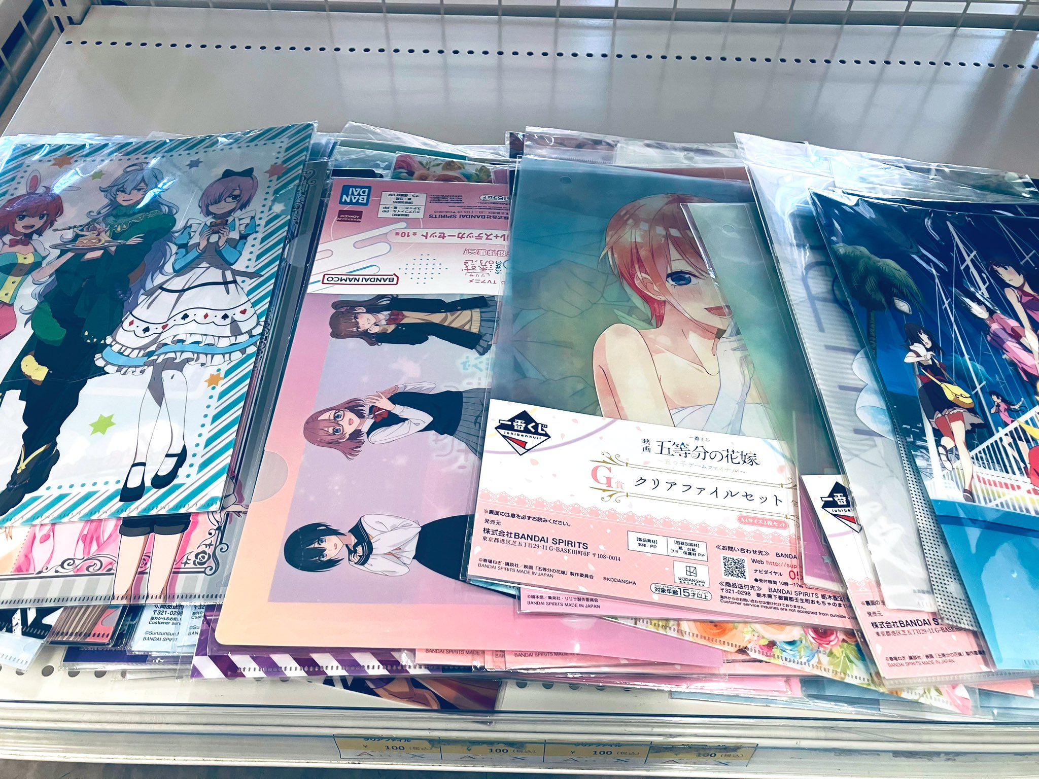 アニメクリアファイル約400枚以上まとめ売り アニメ クリアファイル まとめ売り - メルカリ