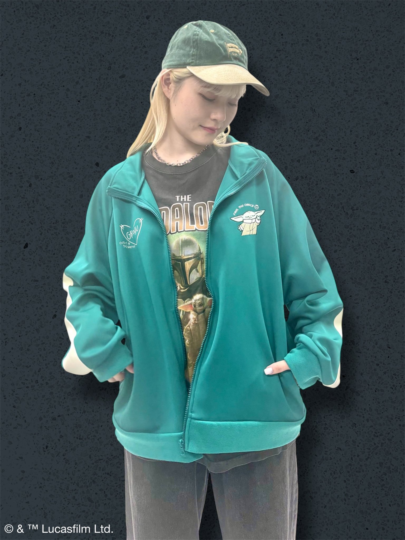 【新品・未使用】希少！スターウォーズ　トラックジャケット adidas Originals アディダス ジャケット キッズ スター