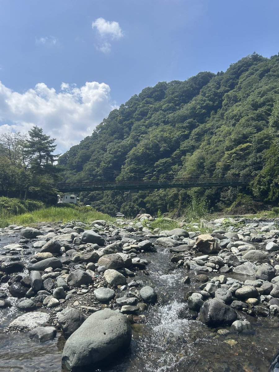 8月23日土曜日
一昨日からキャンプしてます。
このあとゆっくり帰ります。