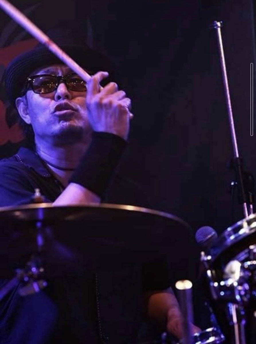 【告知】

匕首蝮(ドスマムシ)のサポートドラムとして
参加します!

イダマムシです!

9月6日 (土)
新宿 レッドクロス

open 13:30/start 14:00 
3000/3500(+D)

w/夜のストレンジャーズ
     湯田剛章

御予約はコチラより↓↓↓
ws.formzu.net/fgen/S35969741/

個人的に連絡してくれても大丈夫です!