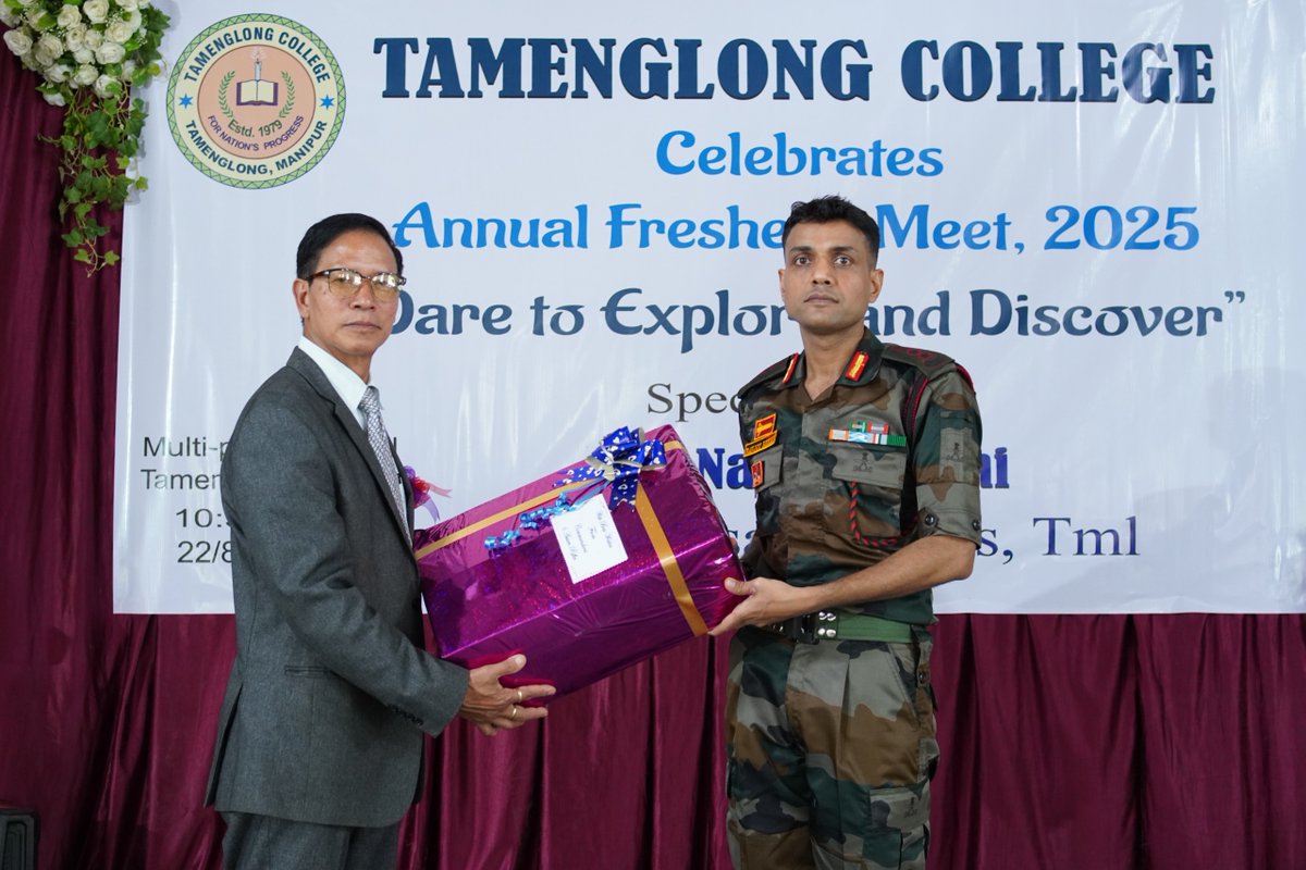 ASSAM RIFLES ORGANISES LECTURE ON OP SINDOOR IN MANIPUR
#AssamRifles organised a special informative lecture on 22 Aug 2025 for students of Tamenglong College, Manipur on Operation Sindoor. The lecture was aimed at creating awareness among the youth about the recently conducted