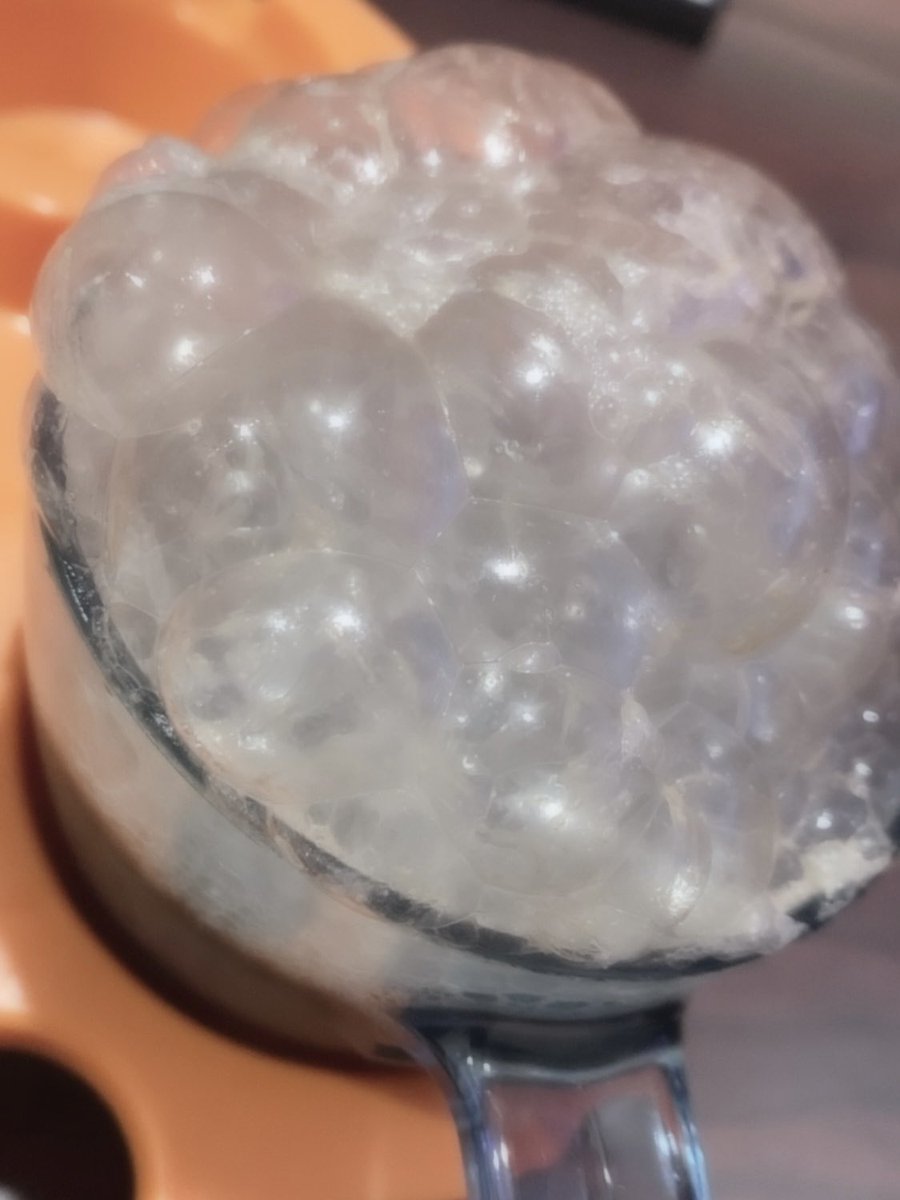 みて₍ᐢ ɞ̴̶̷.̮ɞ̴̶̷ ᐢ₎​
シャボン玉みたいなコーラだよ