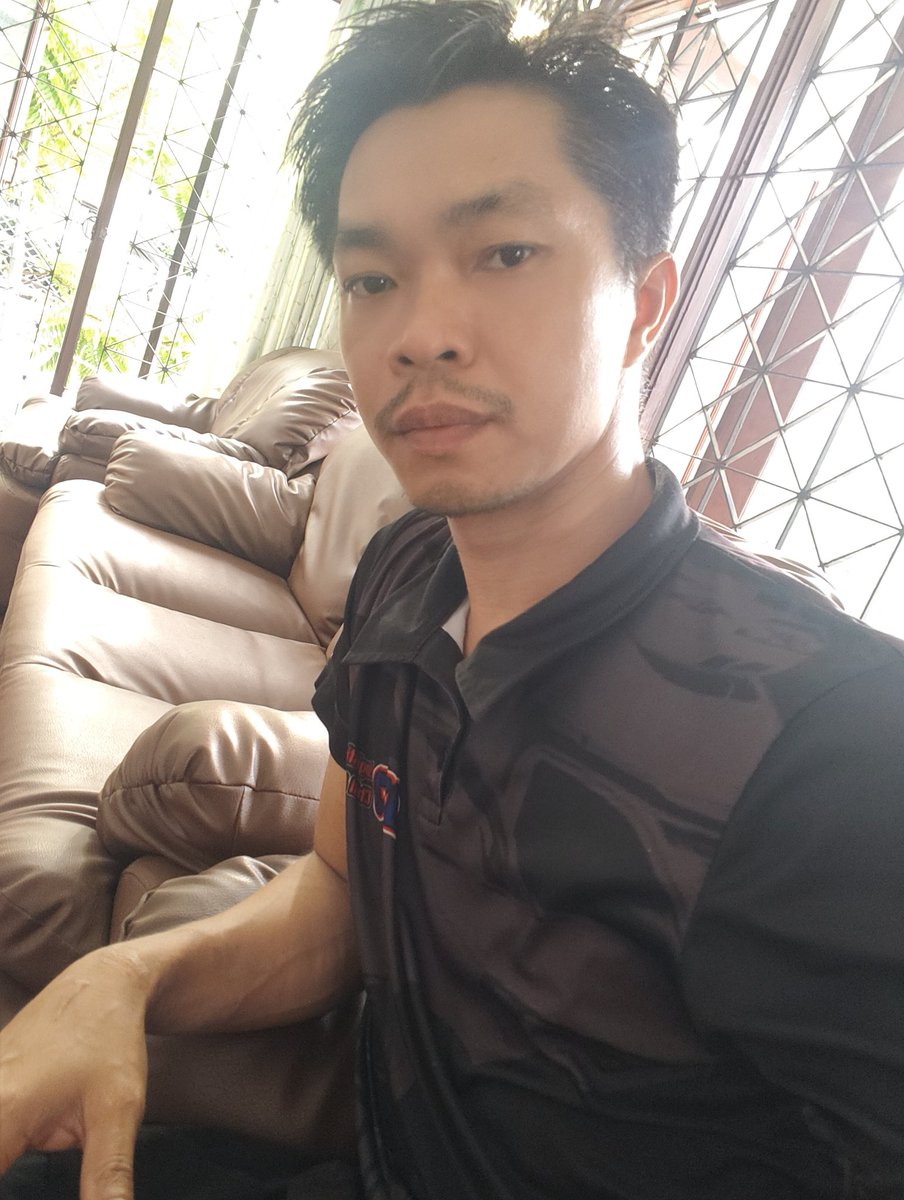 ทักไลน์มาบ่อยๆ อย่าแค่อ่อย แล้วหายไป
#วันเสาร์เหงาได้ไง