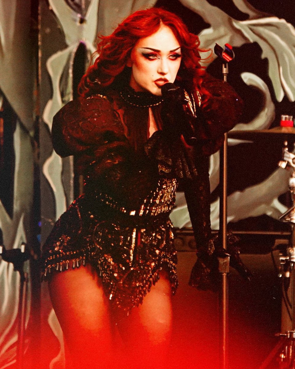 rafa ⚢ tweet media