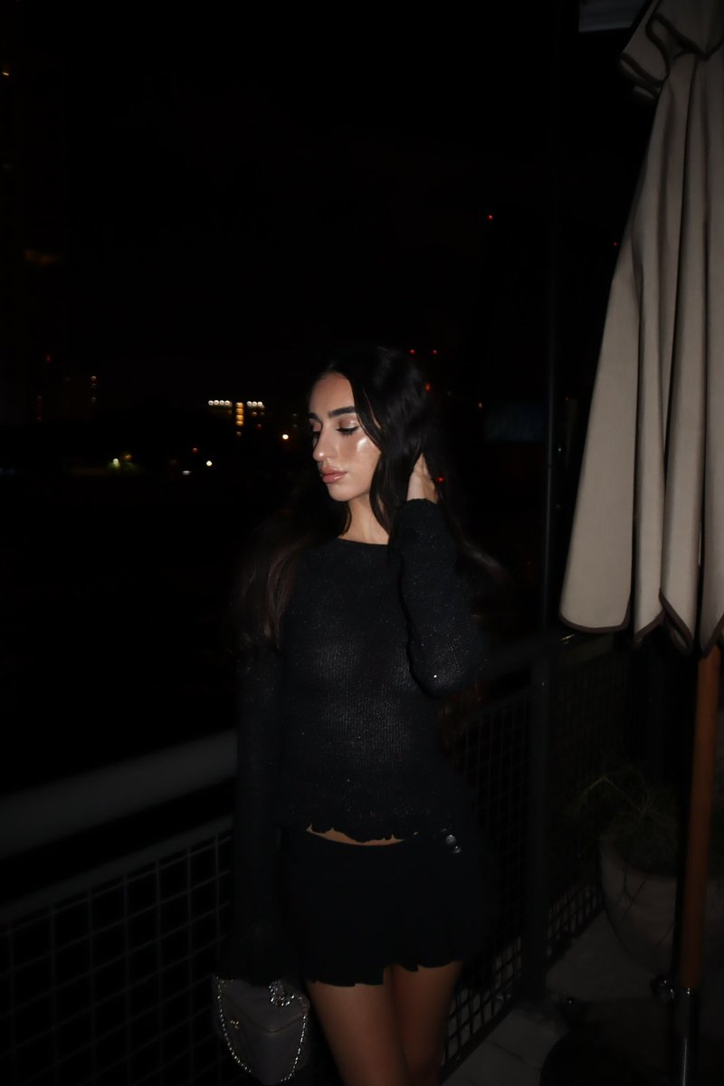 dinner’s over, time to go home and overshare online