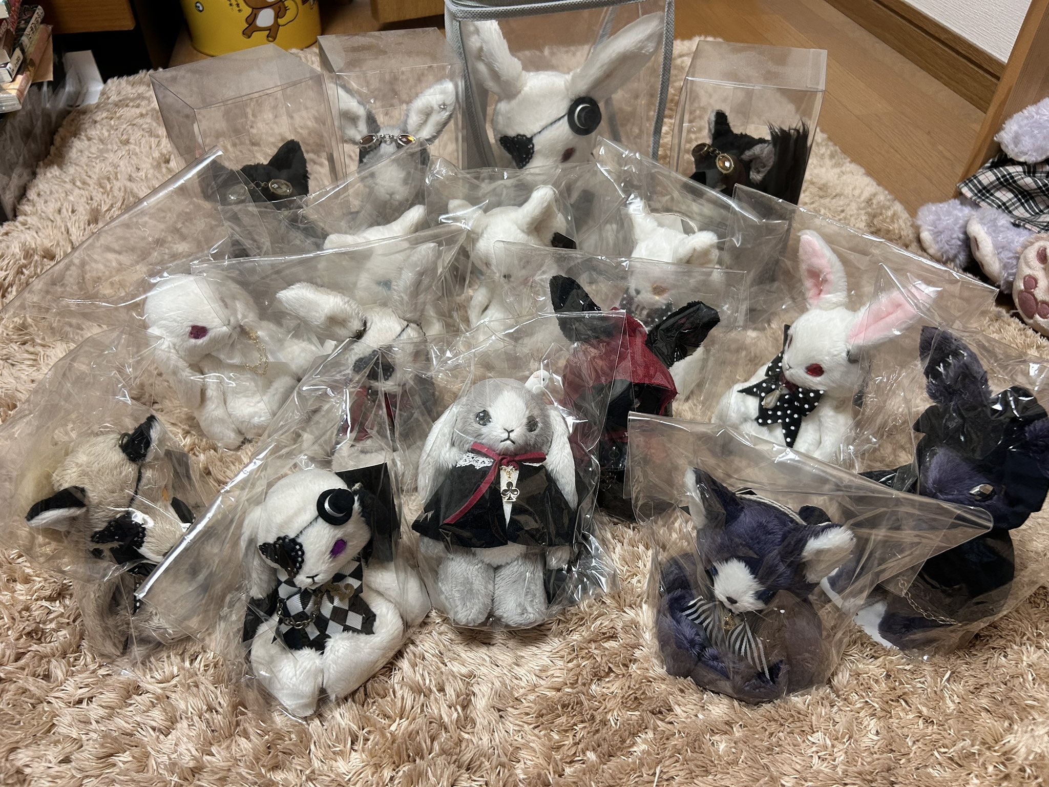 Jam or Pains.様 ぬいぐるみ 月猫 可愛くおめかしした動物たちのぬいぐるみがいっぱい♡ Jam or