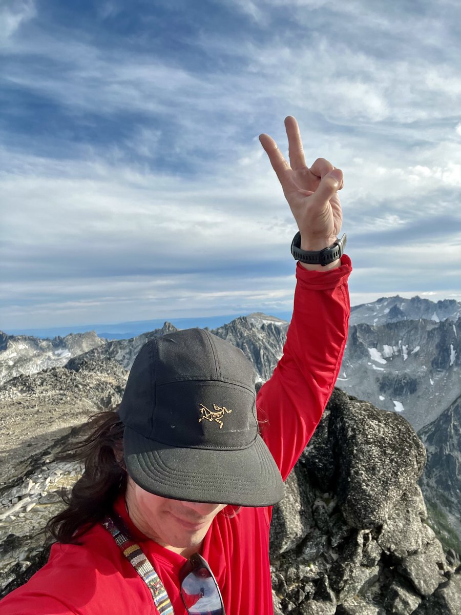 Juniverse🏔️⛩️ tweet media