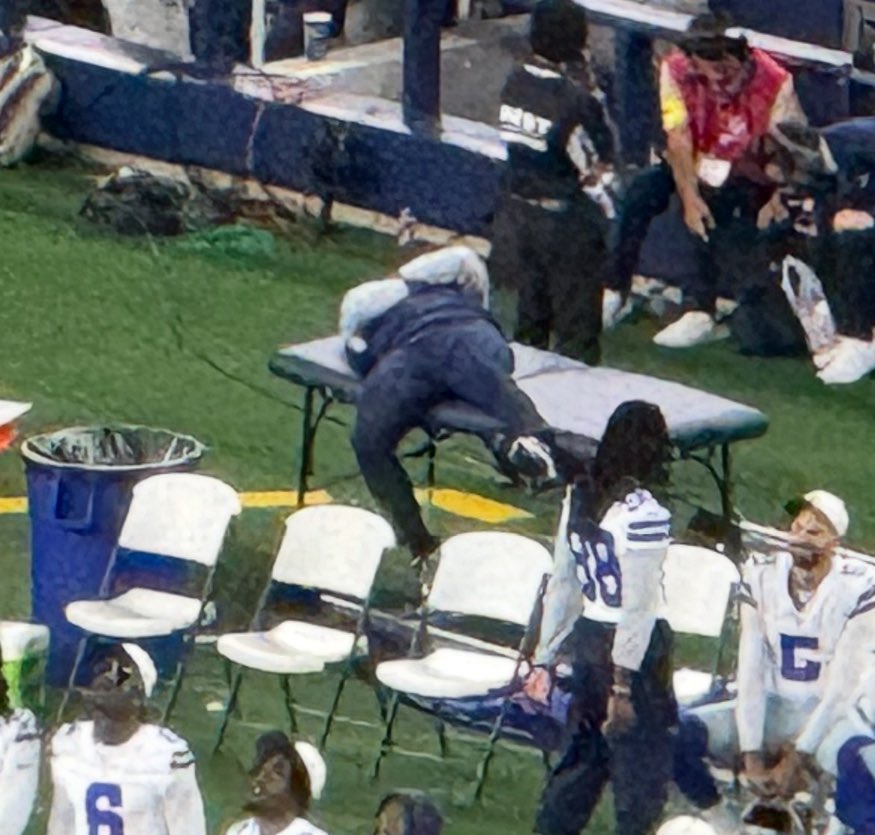 I don’t think Micah Parsons (on trainer’s table) wants to be here