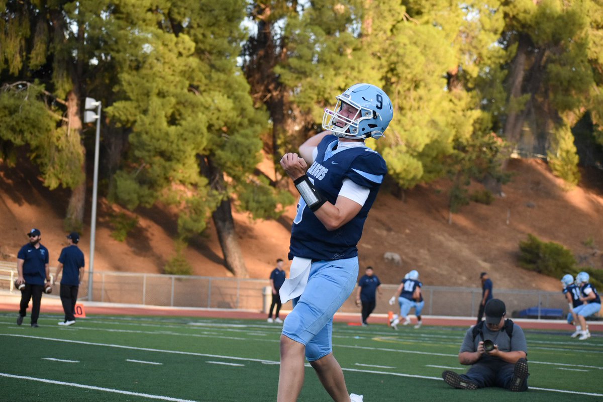 High School Football is Back! The first KHTS Game of the Week features Saugus hosting the Buena Bulldogs. Kickoff is set for 7:30 p.m. at College of the Canyons' Cougar Stadium.

For live game updates, follow this thread.