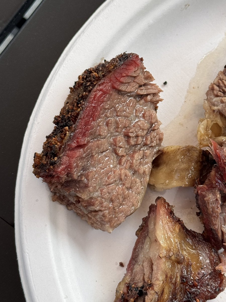 c3pleo's tweet photo. first beef rib not too shabby https://t.co/fEyO3TL66u