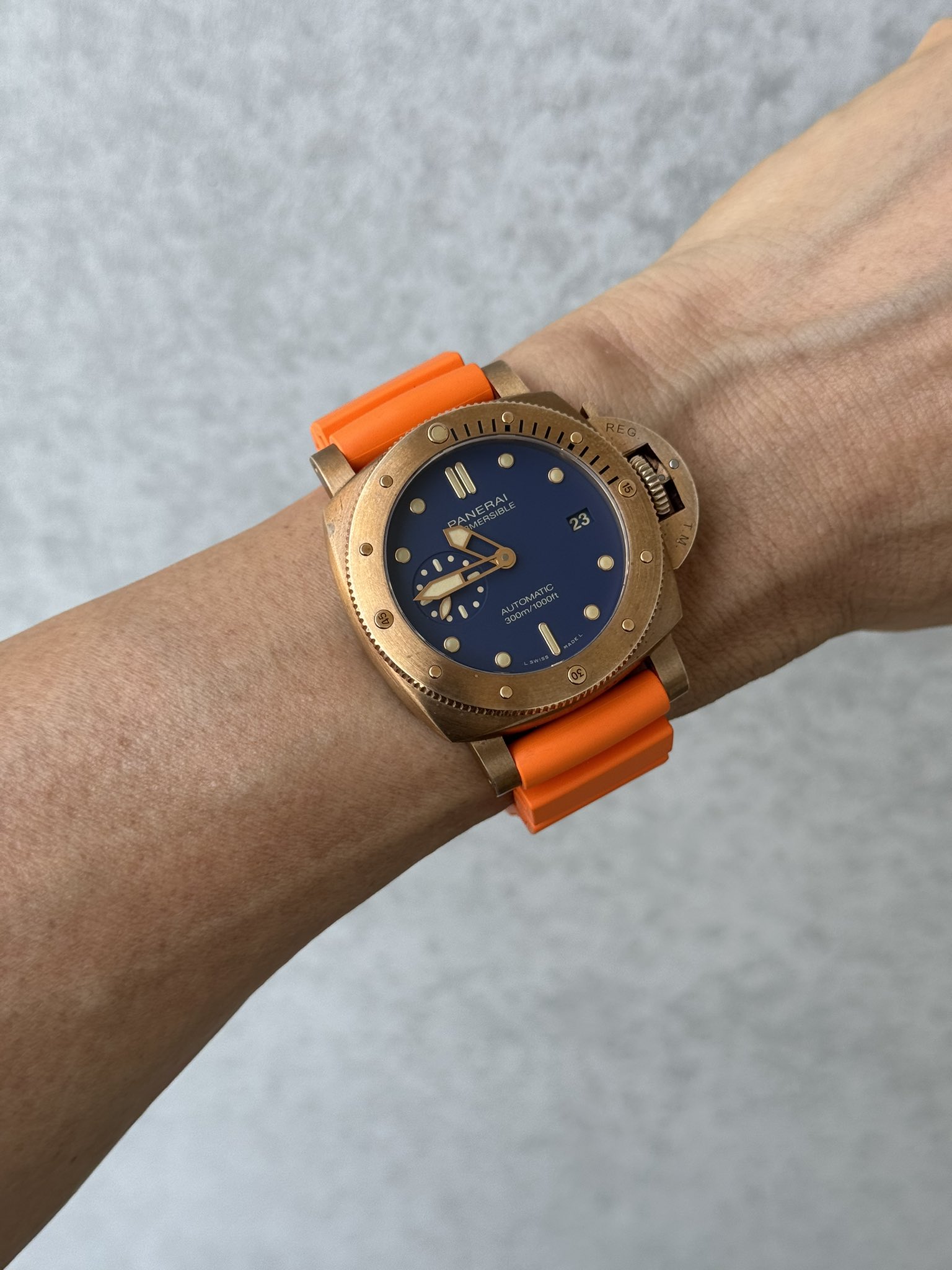 Somyon 時計 ベージュ 新品未使用品 箱無し ZEROO WATCH FAIR 2.4SAT -12SUN | 岡山の正規時計宝飾専門店