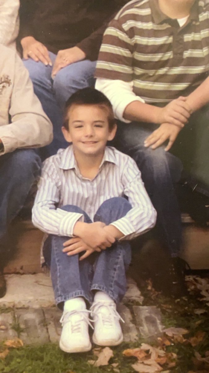 Repost bc better pic but what happened to me? I was so cute